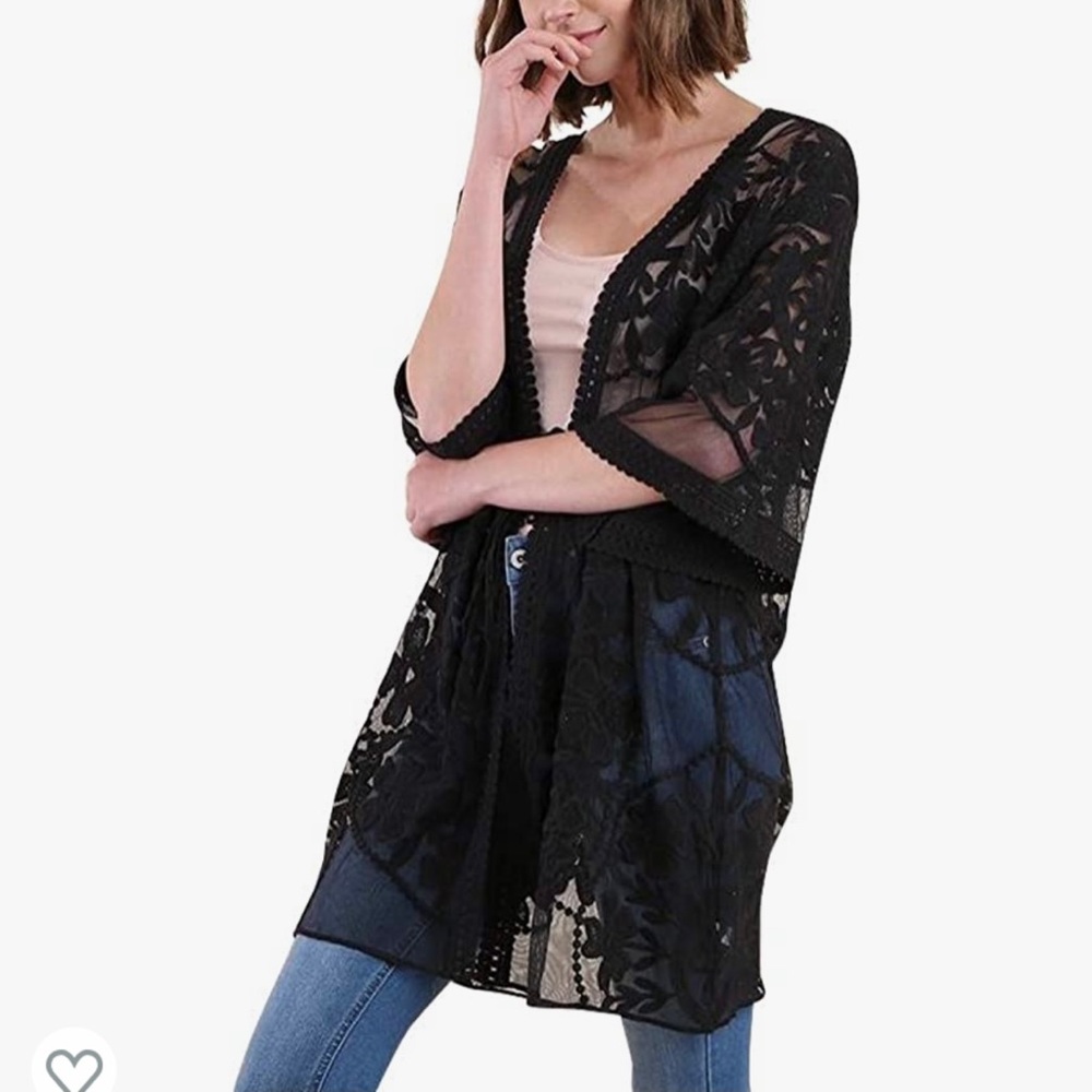 Umgee Oh Sweet Lace Kimono: Perfect swimsuit cover-up
